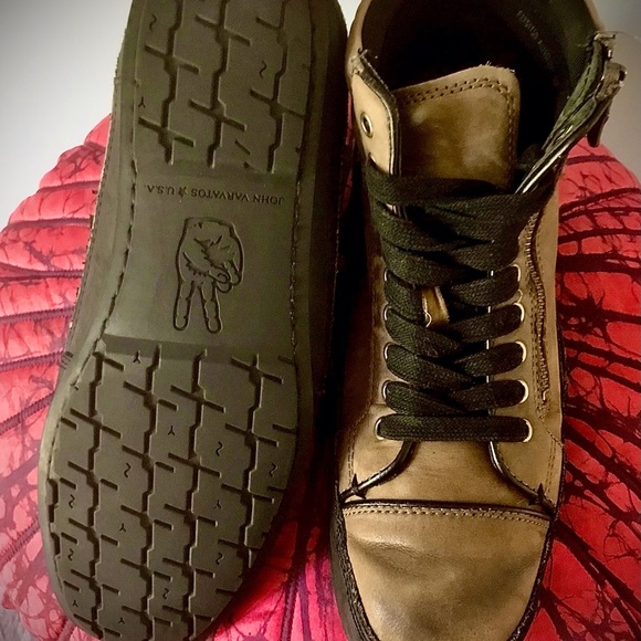 John Varvatos Genuine Leather Converse Style High Top Sneakers.  Brand New!! - Picture 5 of 5